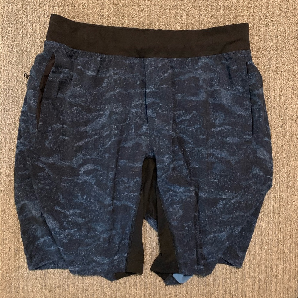 Men’s lululemon workout shorts